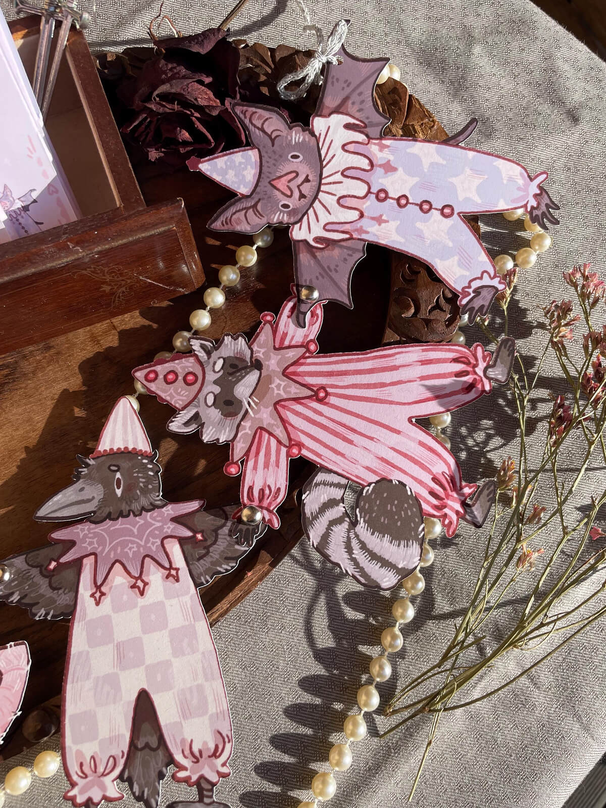 Party Pest ✦ Paper Garland