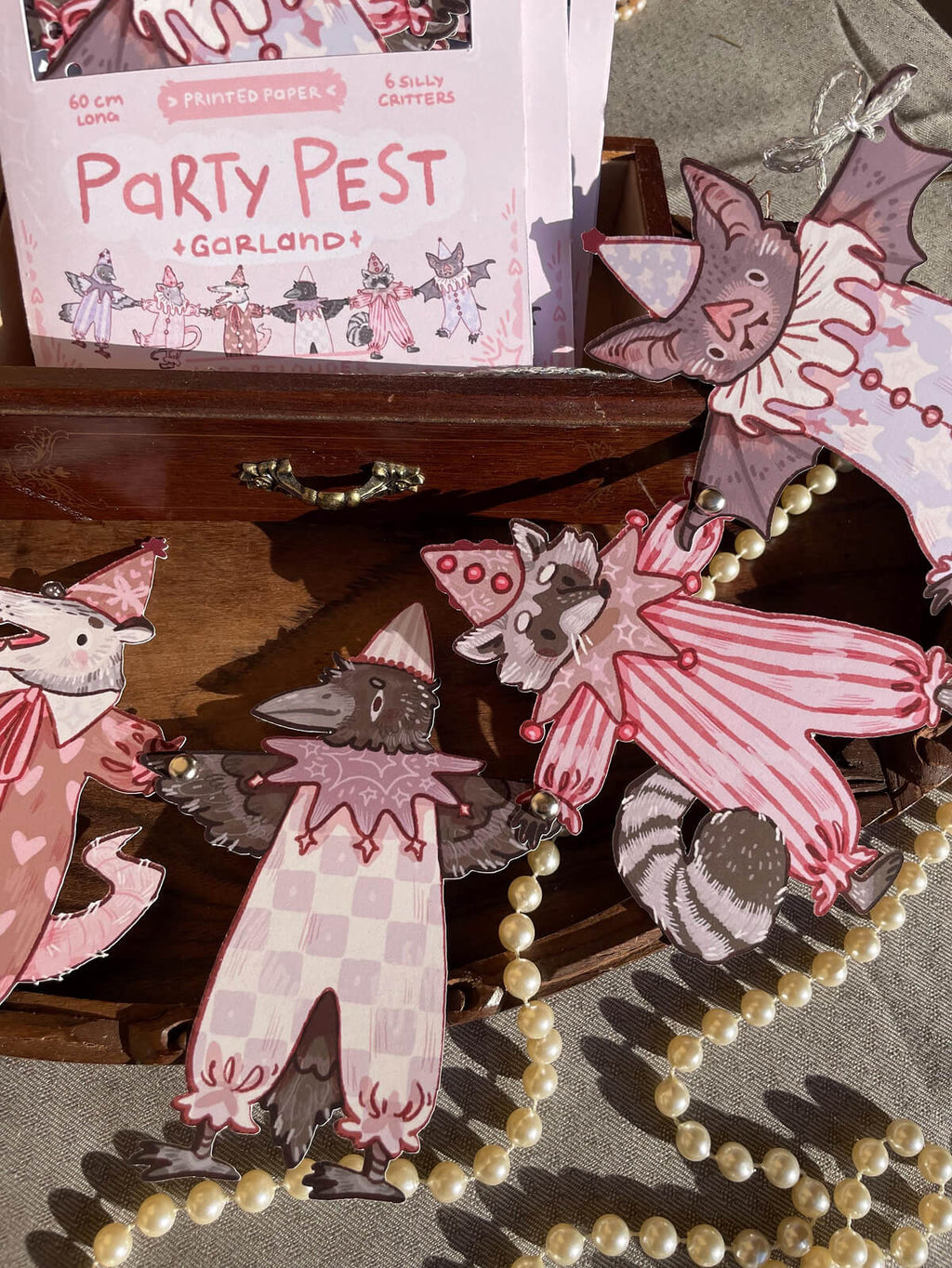 Party Pest ✦ Paper Garland