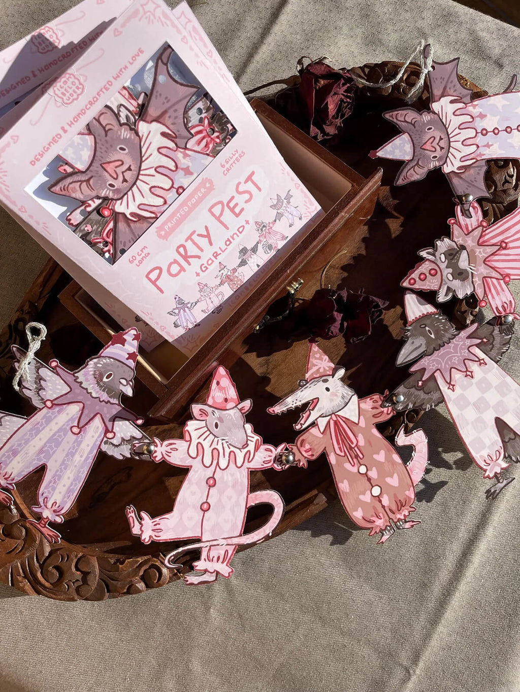 Party Pest ✦ Paper Garland