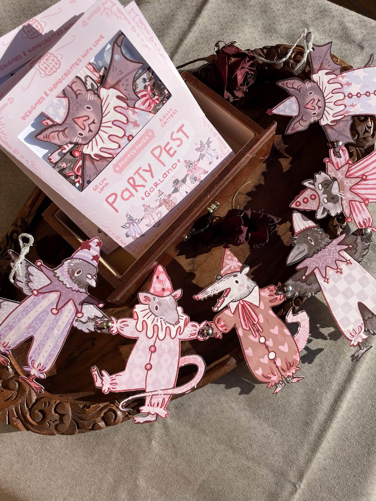 Party Pest ✦ Paper Garland